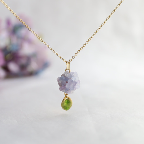 紫陽花ピアス/イヤリングとネックレスセット パープル