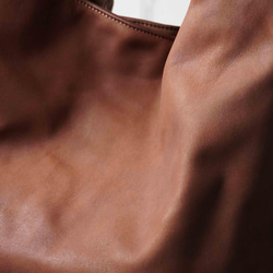 吸い付くようなタッチ感⁂軽く柔らかい袋タイプ・ＬＵＡ(ＬＡ００1)LONG＃brown⁂ 2枚目の画像