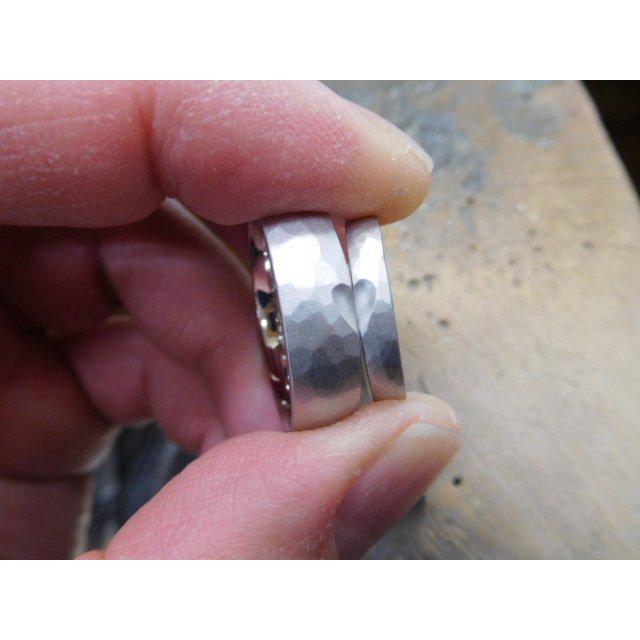 鍛造 結婚指輪 プラチナ1000 純プラチナ プラチナ999 槌目 リング ハート 女性3mm 男性6mm