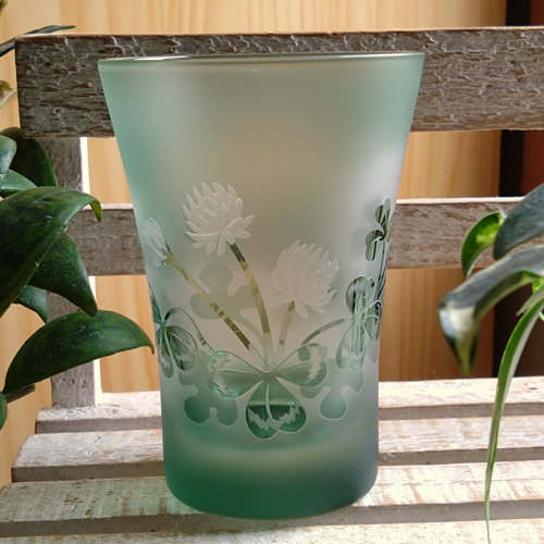 再販】「白詰草」タンブラーグラス クローバー 四つ葉 サンドブラスト