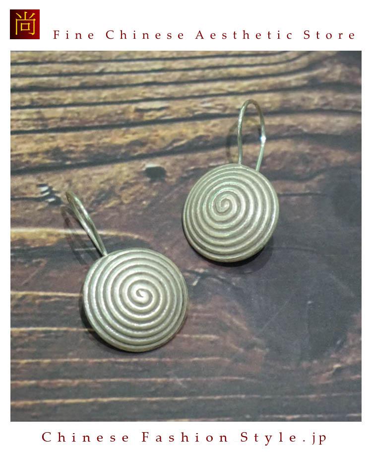 銀純度99％以上のピュアシルバージュエリーアート職人手作りのピアス＃135