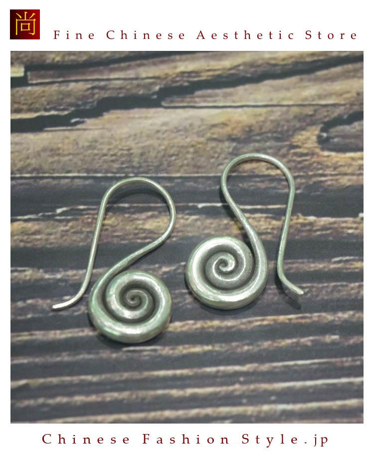 銀純度99％以上のピュアシルバージュエリーアート職人手作りのピアス＃155