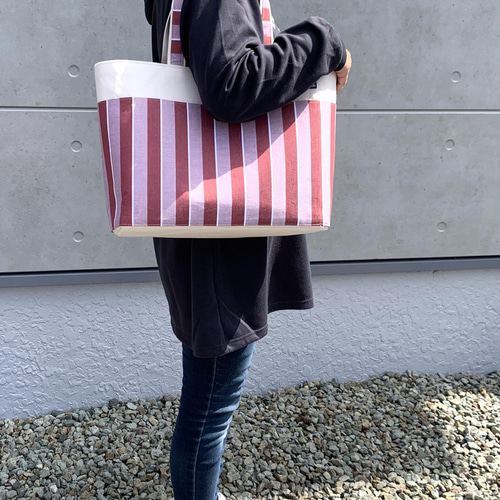 新色 ぐる〜っとポケット トートバッグ ストライプ赤 トート