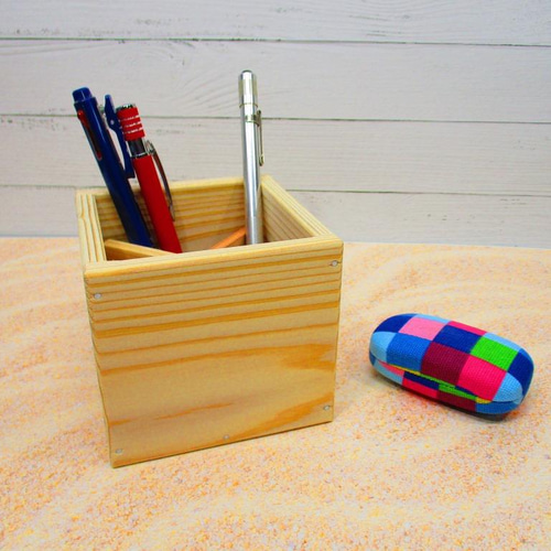 えんぴつ立て 組み立てキット リモコンラック ひろりん 通販 13716951