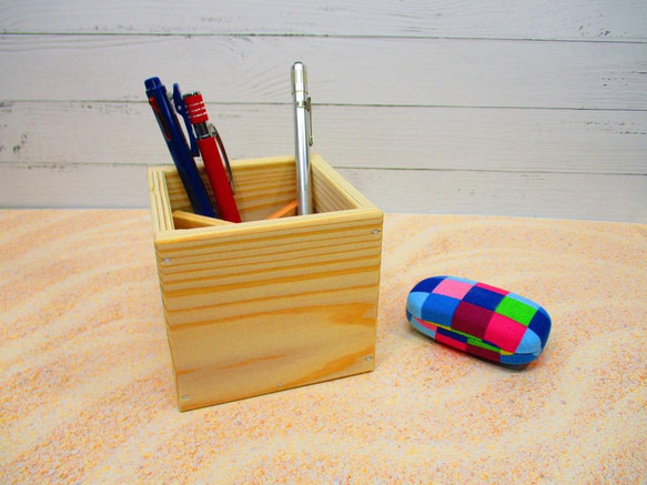 えんぴつ立て 組み立てキット リモコンラック ひろりん 通販 13716951