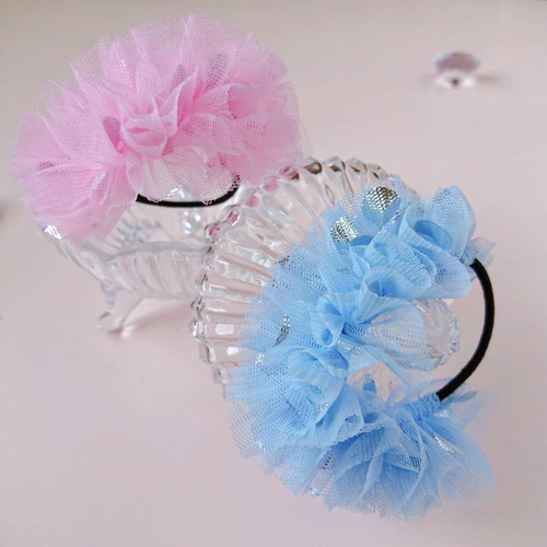 シルバードットが可愛い♡ハーフリボンシュシュ 一つ500円 