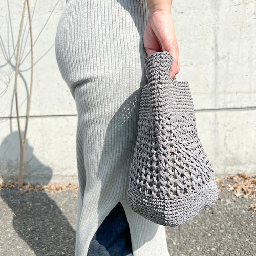 再販 ✳︎【かぎ針編み】丸底ハンドバッグ かごバッグ グレー