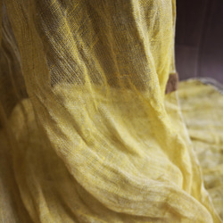 Deco 原創高品質亞麻單紗披肩黃色 x 亞麻色 第6張的照片