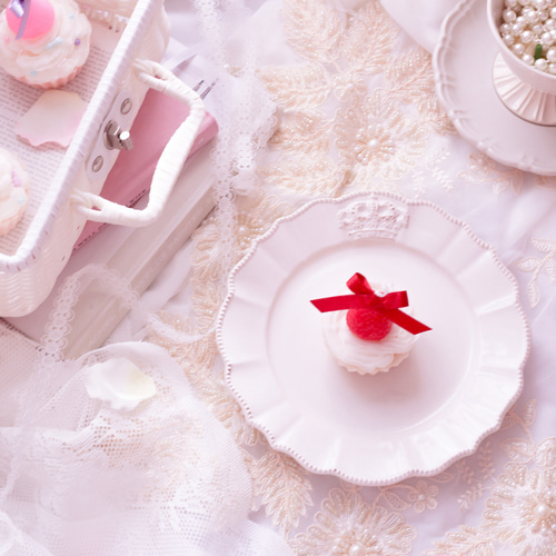 本物のようなキャンドル♡いちごのカップケーキ キャンドル