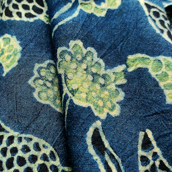 1mカット済み アジュラク染め青花柄ブロックプリント ナチュラルダイ インディゴｘイエロー 2枚目の画像