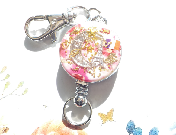 “Creema Limited” Crescent Moon &amp; Eiffel Tower Resin Reel Key 第10張的照片