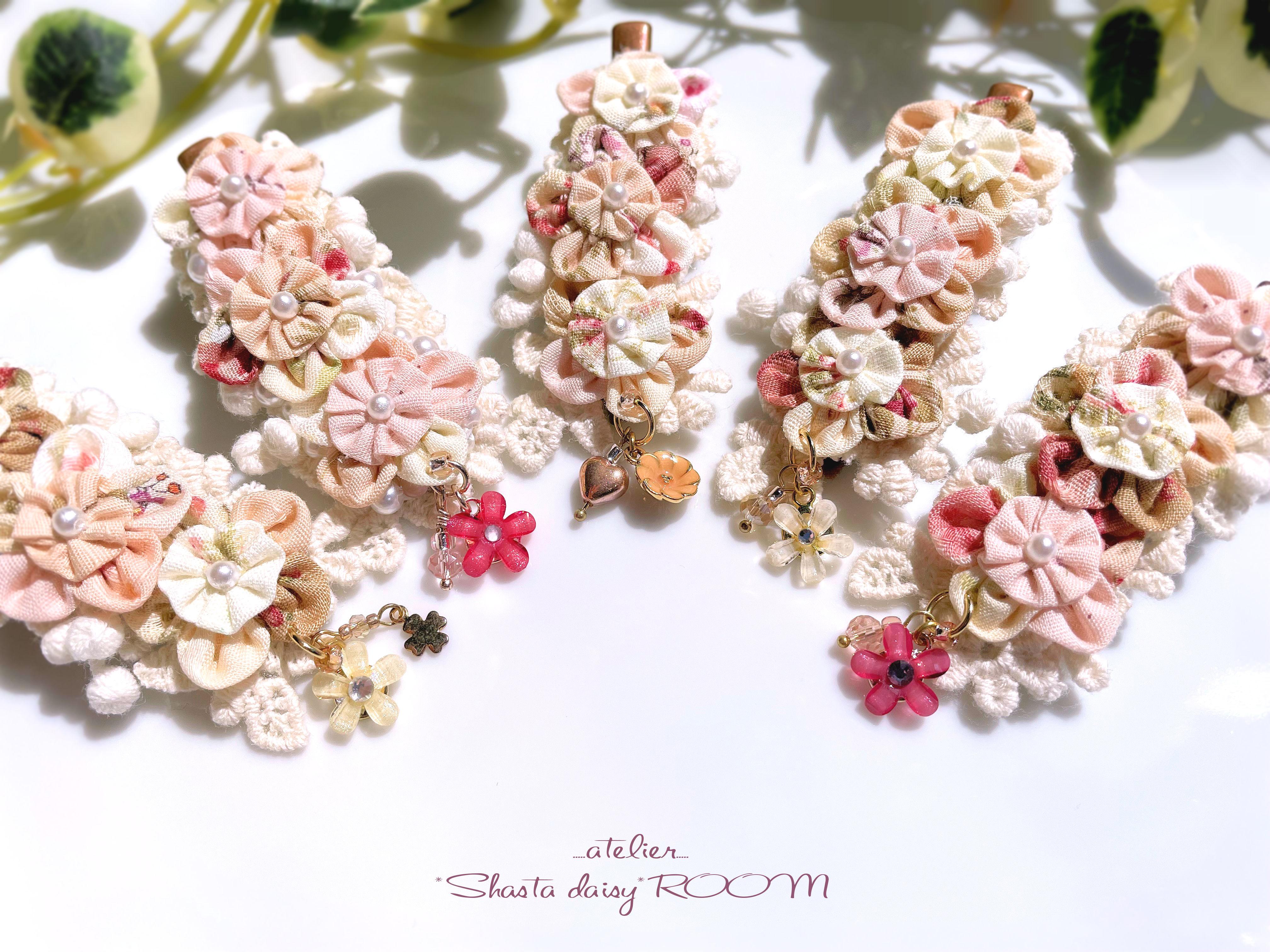 四葉のクローバーマカロン♡ベビーヘアクリップヘアゴム