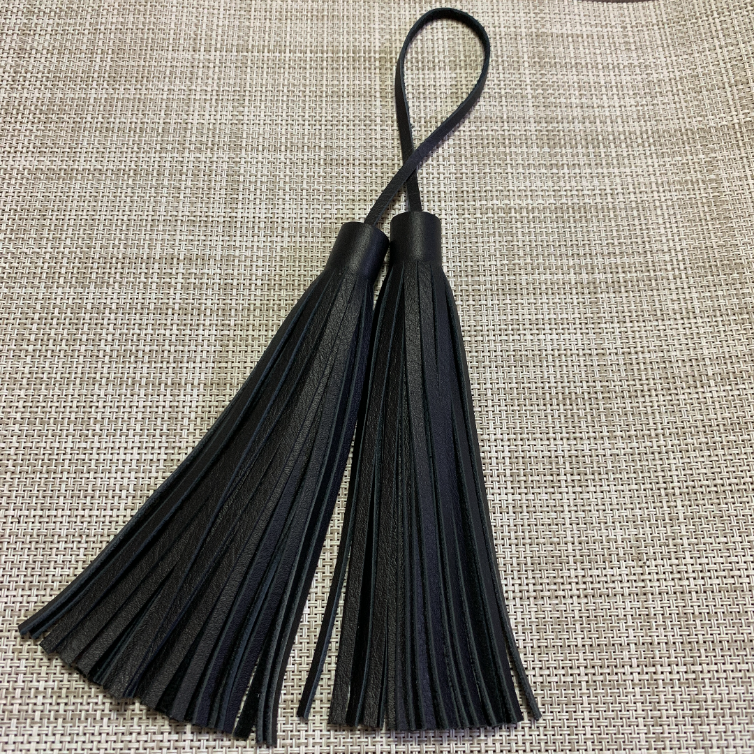 レザージュエルズ タッセルチャーム（ブラック）クロコダイル　アリゲーター 楽天市場】【バッグ】LEATHER JEWELS レザー ジュエルズ