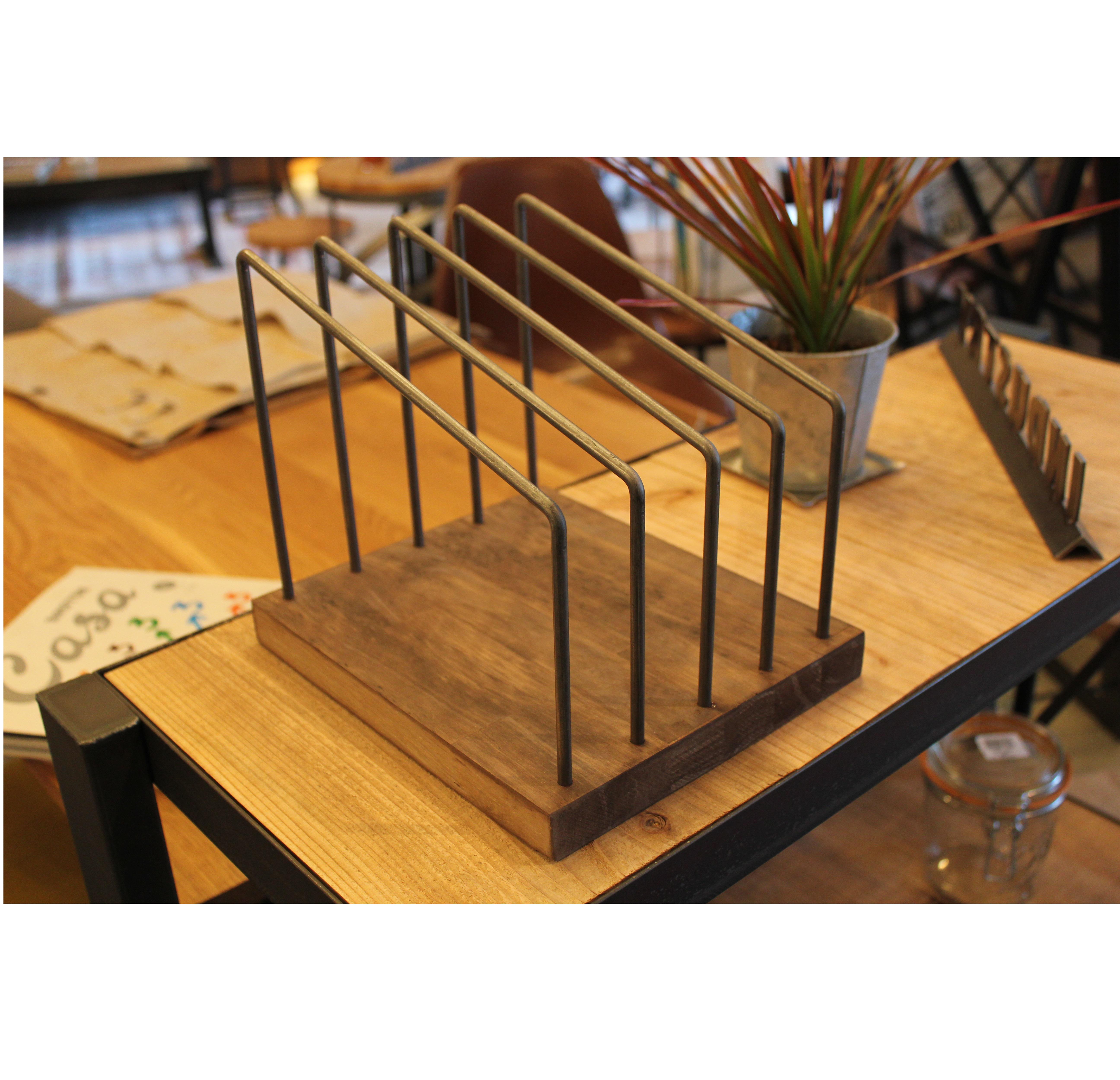 アイアン本棚、ブックスタンド