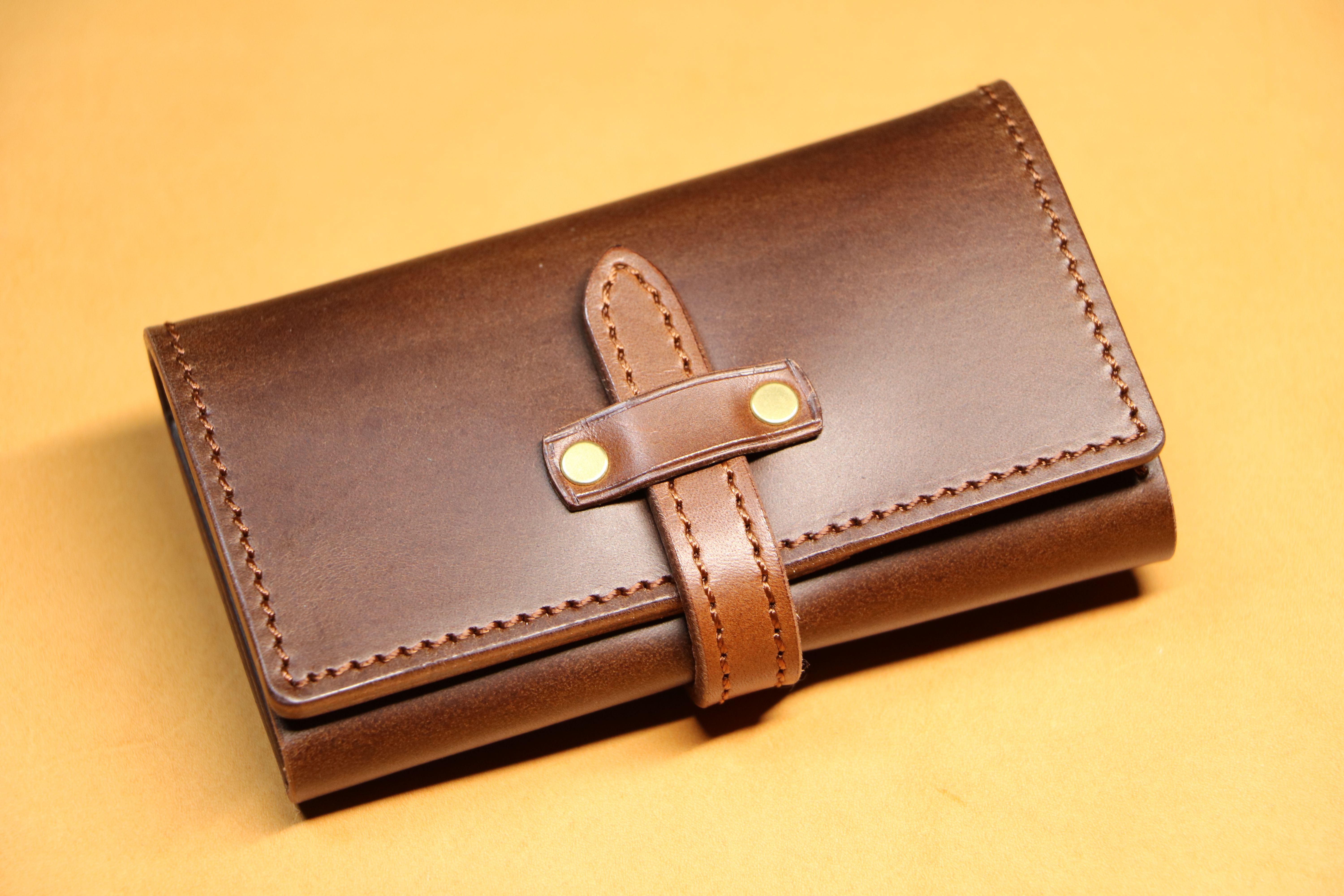 【ベルト留め名刺入れ】ブッテーロ ブラウン EC-011 11,704円