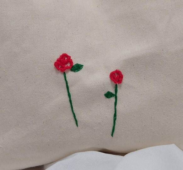 トートバッグ／薔薇／刺繍／内ポケット／チェック／ドット／マグネットホック 2枚目の画像