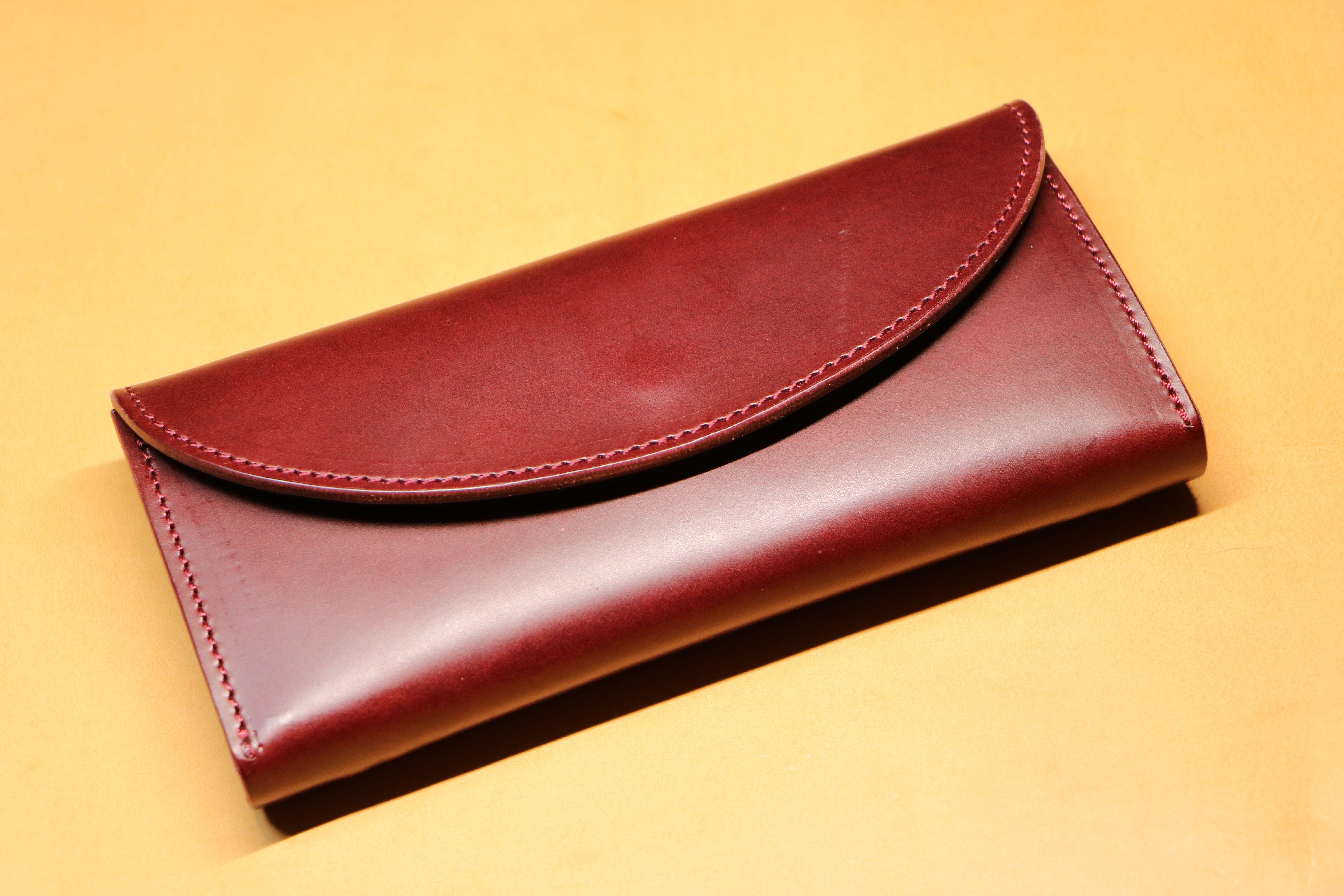 【収納たっぷり丸フラップ長財布】ブッテーロ ワイン EA-008 26,164円