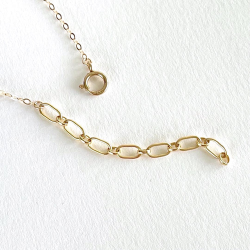 桜の花びら・ほんのり春色ピンク・ペダルパールのネックレス（k14gf