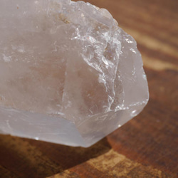 天然石 約69g約57mm虹入♪クォーツ(ブラジル産)天然水晶ポイント結晶原石クリスタル鉱物[bq-220406-01] 16枚目の画像