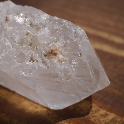 天然石 約69g約57mm虹入♪クォーツ(ブラジル産)天然水晶ポイント結晶原石クリスタル鉱物[bq-220406-01] 14枚目の画像