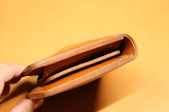 【インポケット二つ折り財布】ブッテーロ ワイン ED-014 インポケット二つ折り財布 ブッテーロ また イタリア