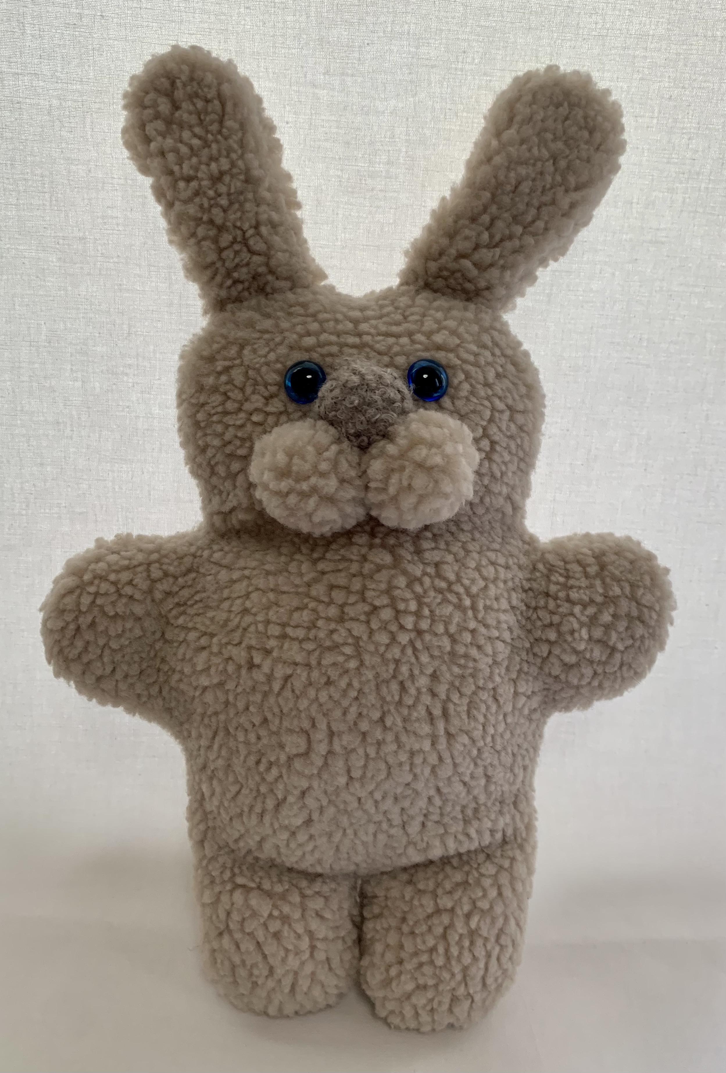 ビルドアベア　ベージュのウサギのぬいぐるみ　もこもこ　ふわふわ　ラビット　兎 ビルドアベア ベージュのウサギのぬいぐるみ もこもこ ふわふわ