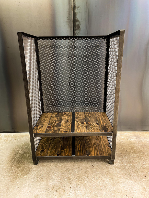 アイアン薪ラック　ファイヤーサイドログラック　薪ストッカー　薪棚き　ログホルダー　暖炉 