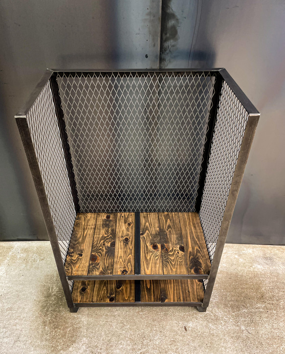 アイアン薪ラック　ファイヤーサイドログラック　薪ストッカー　薪棚き　ログホルダー　暖炉 