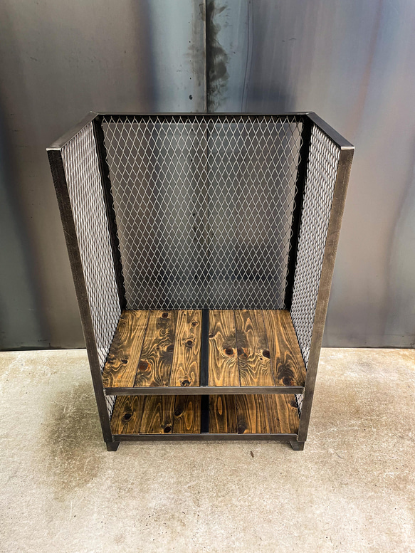 アイアン薪ラック　ファイヤーサイドログラック　薪ストッカー　薪棚き　ログホルダー　暖炉 