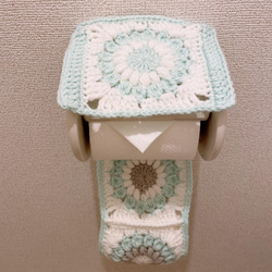 -かぎ編み・手編み-『トイレットペーパーホルダーカバー』ホワイト&ブルー 4枚目の画像