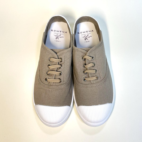 水洗柔軟雙色懶人鞋（摩卡 x 白色）22.5 厘米-24.5 厘米 第3張的照片