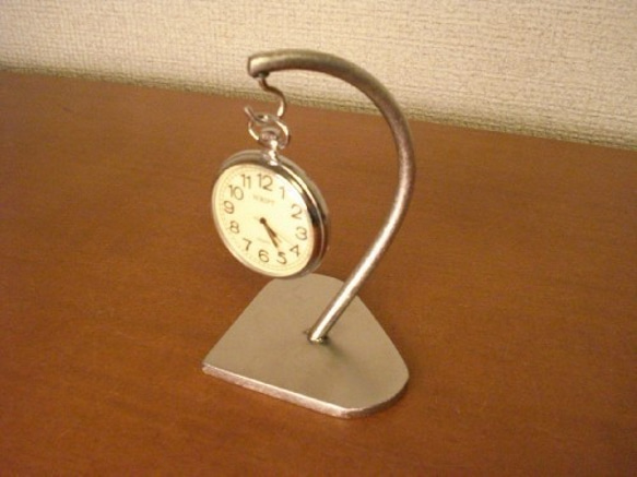 懐中時計スタンド　懐中時計スタンド 1本　　懐中時計 飾る　カーブ支柱が特徴です 5枚目の画像
