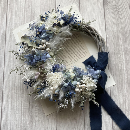 ホワイトとブルーのリース プリザーブドフラワー アジサイ ドライ