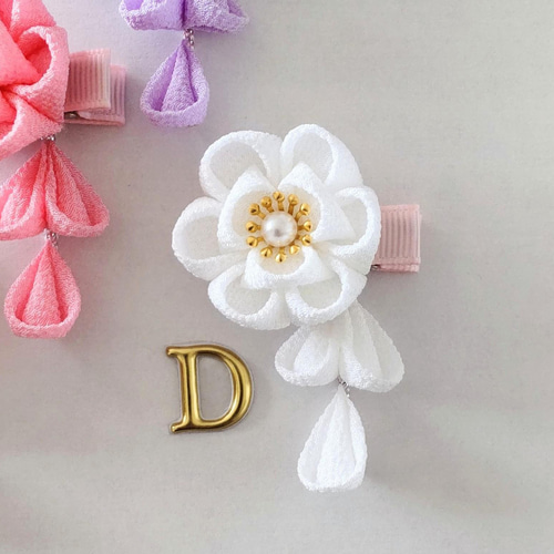 つまみ細工 髪飾り ヘアクリップ 滑り止め ひな祭り つまみ細工/クリップ髪飾り☆ウサギ兔うさぎ/団子/剣花☆卒業式七五三