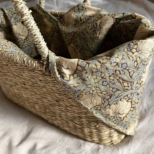 山葡萄手編みかごバッグ　六角花編　 ピンパーネル ウィリアム モリス Fabric by ベストオブモリス山葡萄のかごバッグ【六角花編み