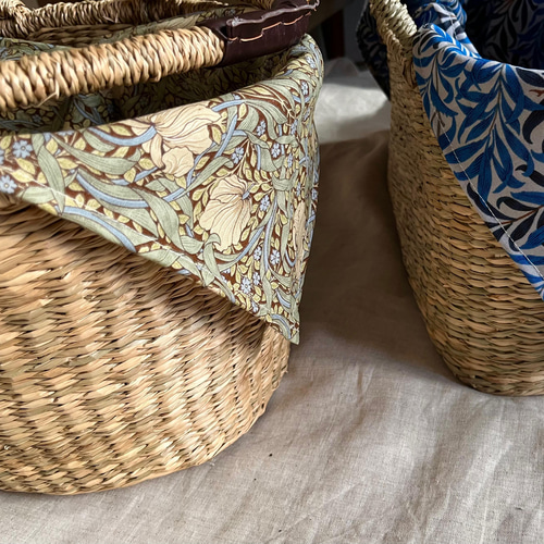 山葡萄手編みかごバッグ　六角花編　 ピンパーネル ウィリアム モリス Fabric by ベストオブモリス山葡萄のかごバッグ【六角花編み