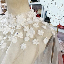 エレガント トップス ケープ風ボレロ　ウエディングドレス 咲き誇... 4枚目の画像