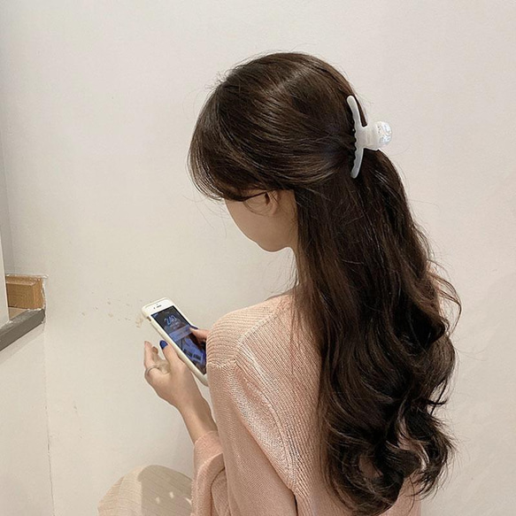 韓国ファッション 大人かわいいシェル柄ヘアクリップ　アクセサリー　-7024 5枚目の画像
