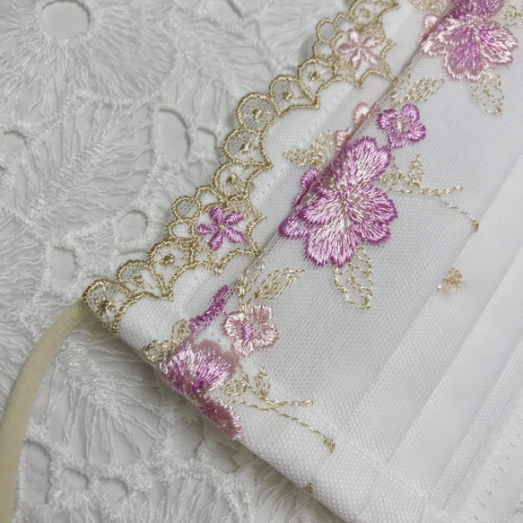 Baige×purple pink  刺繍レース　布マスク　プリーツマスク　ワイヤー入り　マスク　ノーズワイヤー 3枚目の画像