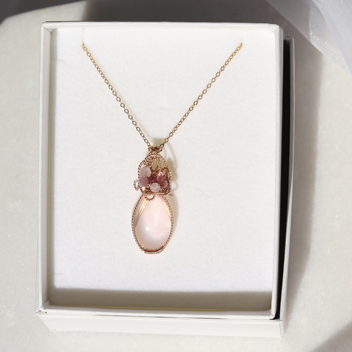 10月誕生石 ローズクォーツ・ネックレス 天然石ジュエリー