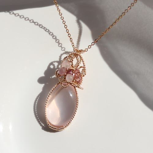 10月誕生石 ローズクォーツ・ネックレス 天然石ジュエリー