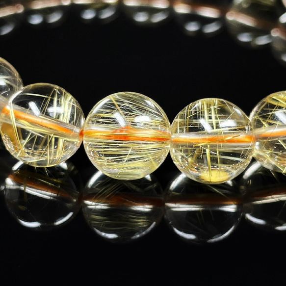 イチオシ 現品一点物 ゴールドルチル ブレスレット 金針水晶 数珠 ９－１０ミリ ２５ｇ ＳＧＲ２０ ギフトセット付 5枚目の画像