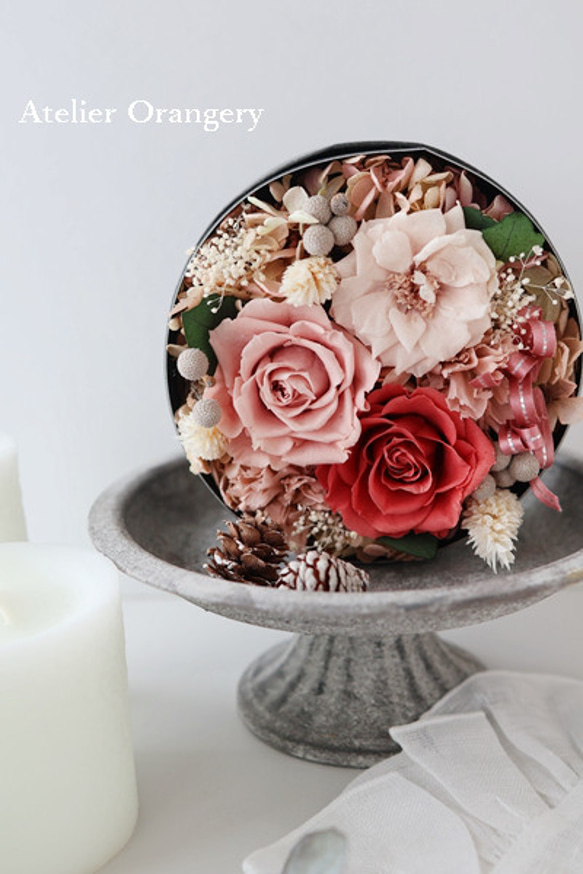 絵画のようなフラワーボックス ピンク 母の日 カーネーション 退職祝い 結婚祝い 誕生日 ローズ 13枚目の画像