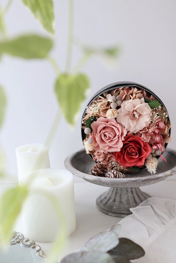 絵画のようなフラワーボックス ピンク 母の日 カーネーション 退職祝い 結婚祝い 誕生日 ローズ 12枚目の画像