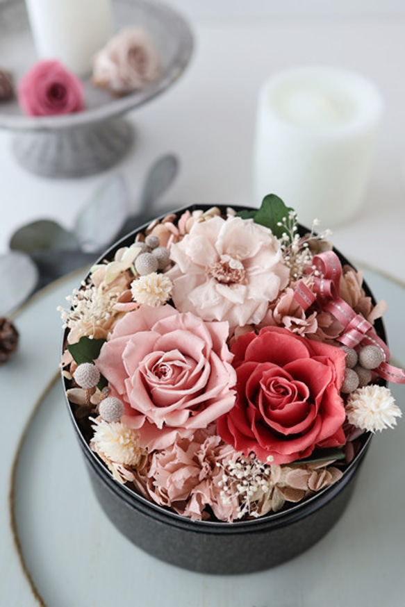 絵画のようなフラワーボックス ピンク 母の日 カーネーション 退職祝い 結婚祝い 誕生日 ローズ 10枚目の画像