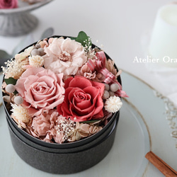 絵画のようなフラワーボックス ピンク 母の日 カーネーション 退職祝い 結婚祝い 誕生日 ローズ 11枚目の画像