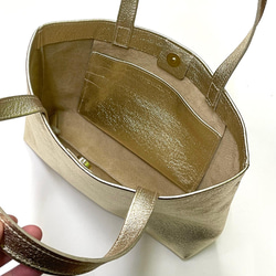 ピッグスキンの小さなトートバッグ　 ゴールド・シルバー 4枚目の画像