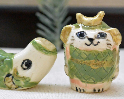 ネコの五月人形と鯉のぼり 「緑」 端午の節句・こどもの日 猫・ねこ