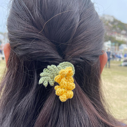 ミモザのヘアアクセサリー 6枚目の画像