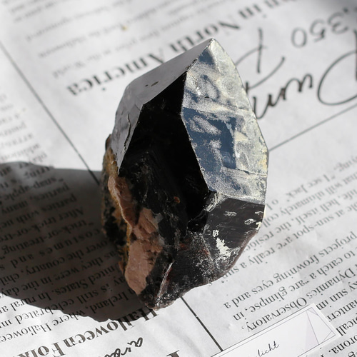 天然モリオンの原石 最強魔.除け 黒水晶 山東省産 邪.気払い 悪.縁切り